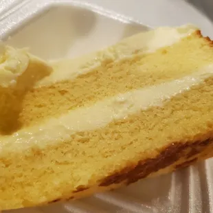 Lemoncello cake