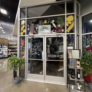 Closed on hew years day!! Good for them!!!