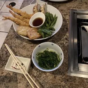 Combo sampler and seaweed salad, yum.