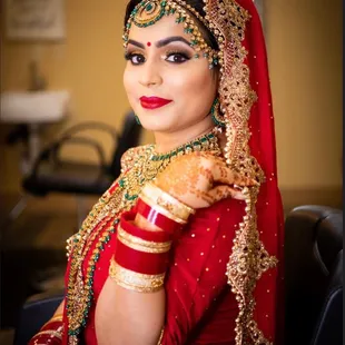 Simer's Threading And Henna Tattoos