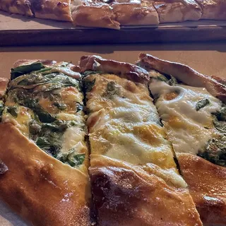 Large Spinach & Feta Pide