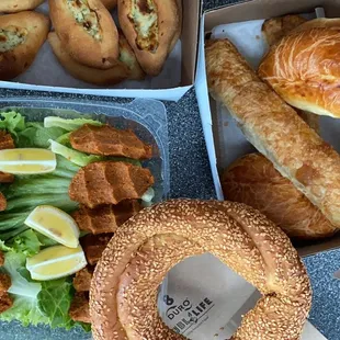 Cig kofte, mini pide, pogaca, simit