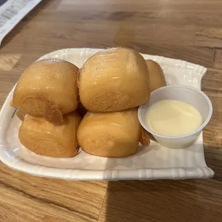 Fried Bun with Condensed Milk