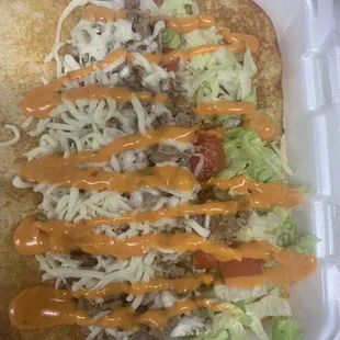 Philly cheese steak w/ lettuce and tomatoes