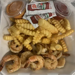 Simmz grilled shrimp basket w/ simmz sauce