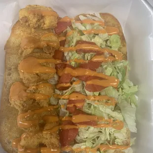 Shrimp poboy w/ simmz sauce