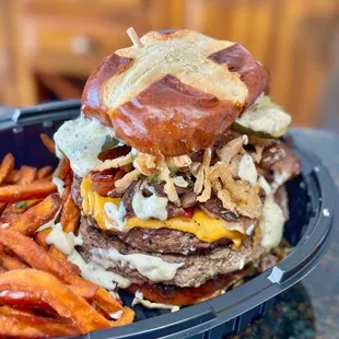 Double Wagyu Billionaire Burger (added wagyu patty) - perfect!    *was delivery