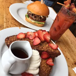 Bacon Blue Deluxe Burger