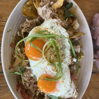 Simmzy's Chilaquiles