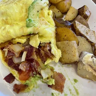 Avocadonator Omelet