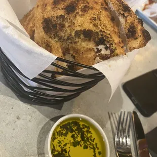 Artisan Bread Basket ... this is a must have