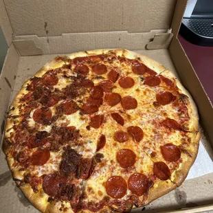 Large Pepperoni Pizza, Half Bacon.