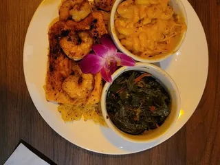 MoMo's Restaurant