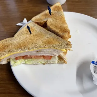 Turkey lettuce tomato and wheat toast