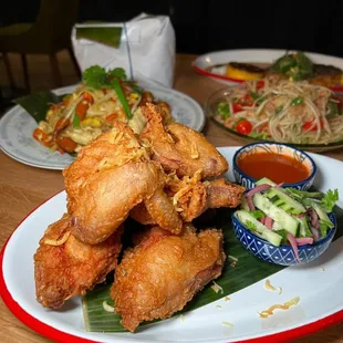 Indonesian Fried Chicken. Pic by @lisaeatsla.