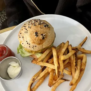 Simple Burger &amp; Fries