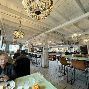 Check out the light fixtures - so cool!