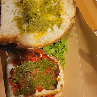 Veggie sandwich which took close to 15min. Untrusted mess, barely any filling, they didn't even spread the pesto everywhere