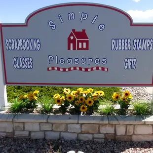 Welcome to Simple Pleasures

Simple Pleasures Rubber Stamps &amp; Scrapbooking, Colorado Springs, CO.