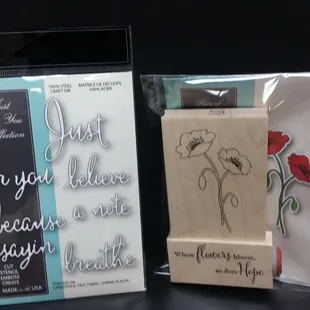 Simple Pleasures 2016 Memory Box exclusive die set and stamp/die set. Available only at Simple Pleasures...