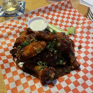 THE BEST WINGS CHEFS SPECIAL