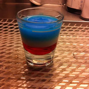 oysters and mussels, drink