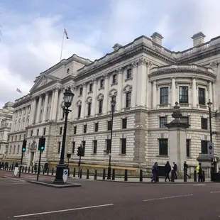 A Simply Amazing Europe Tour, (1 of 5 stops) London England