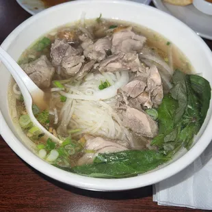 I had the P4. Duck Noodle Soup and crab ragoons. Great service and even greater food!