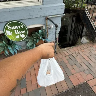 You have to order online and they are Take Out only! And soooo worth it
