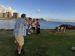 Hawaii Weddings.Net
