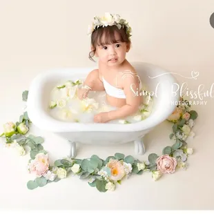Baby photography, flower bath splash
