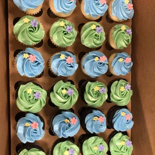 Rosette Mini cupcakes