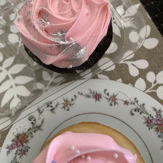 Vanilla Bean Cupcake