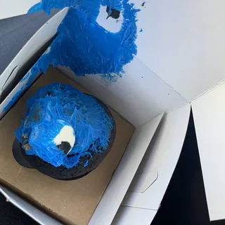 Cookie Monster Cupcake