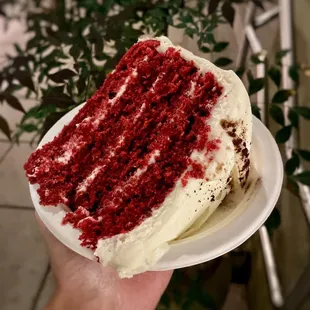 Red Velvet Cake (IG: hangryforwhat)