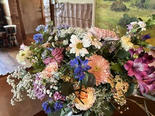 Blooms Floral Shop & Studio