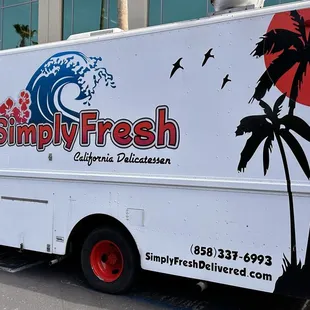 a food truck parked in front of a building