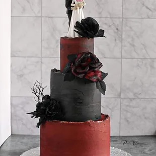 Your wedding day should represent YOU!  Let's us make an #OvenToTableFresh cake that will give your guests #dancingtastebuds.