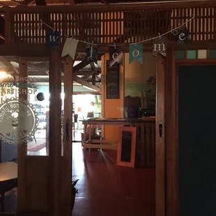 Come on into the North Shore Home Decor! Upstairs from &quot;Scoop of Paradise&quot; on Oahu&apos;s North Shore.