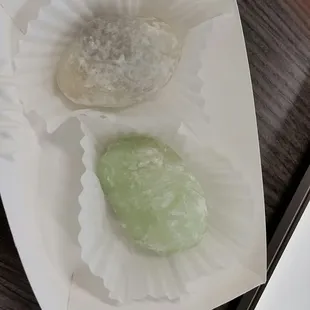 Black sesame and green tea cheesecake