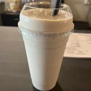 Large Peanut butter pie