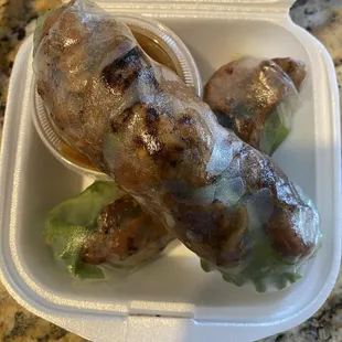 Grilled pork spring rolls