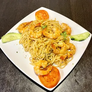 Garlic noodles with shrimp - SOOOOOOOOO good