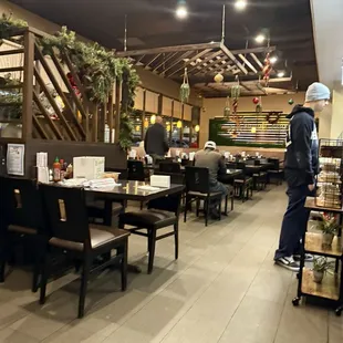 interior, ramen and noodles