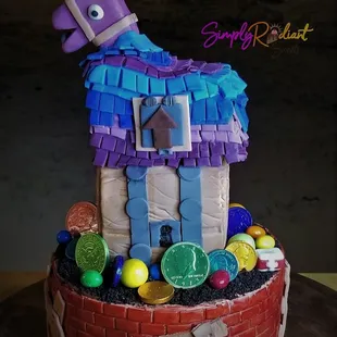 Gamer's Special: Fortnite Llama Cake