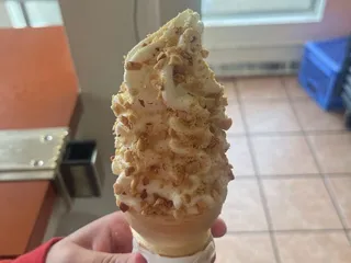 Sweet's N Eat's