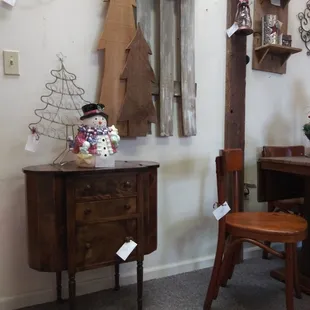 Vintage sewing cabinet 1993 Christmas Village