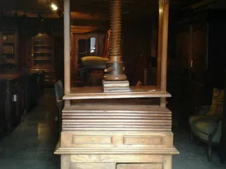 Woodson Place Antiques & Interiors