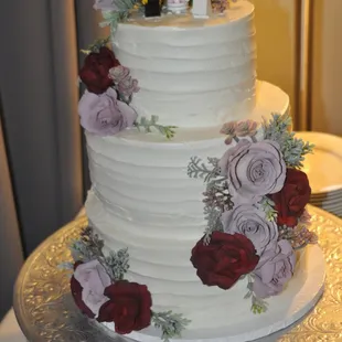 a three tiered wedding cake