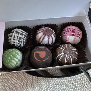Simply Sweet By Margarete Bakery/chocolates